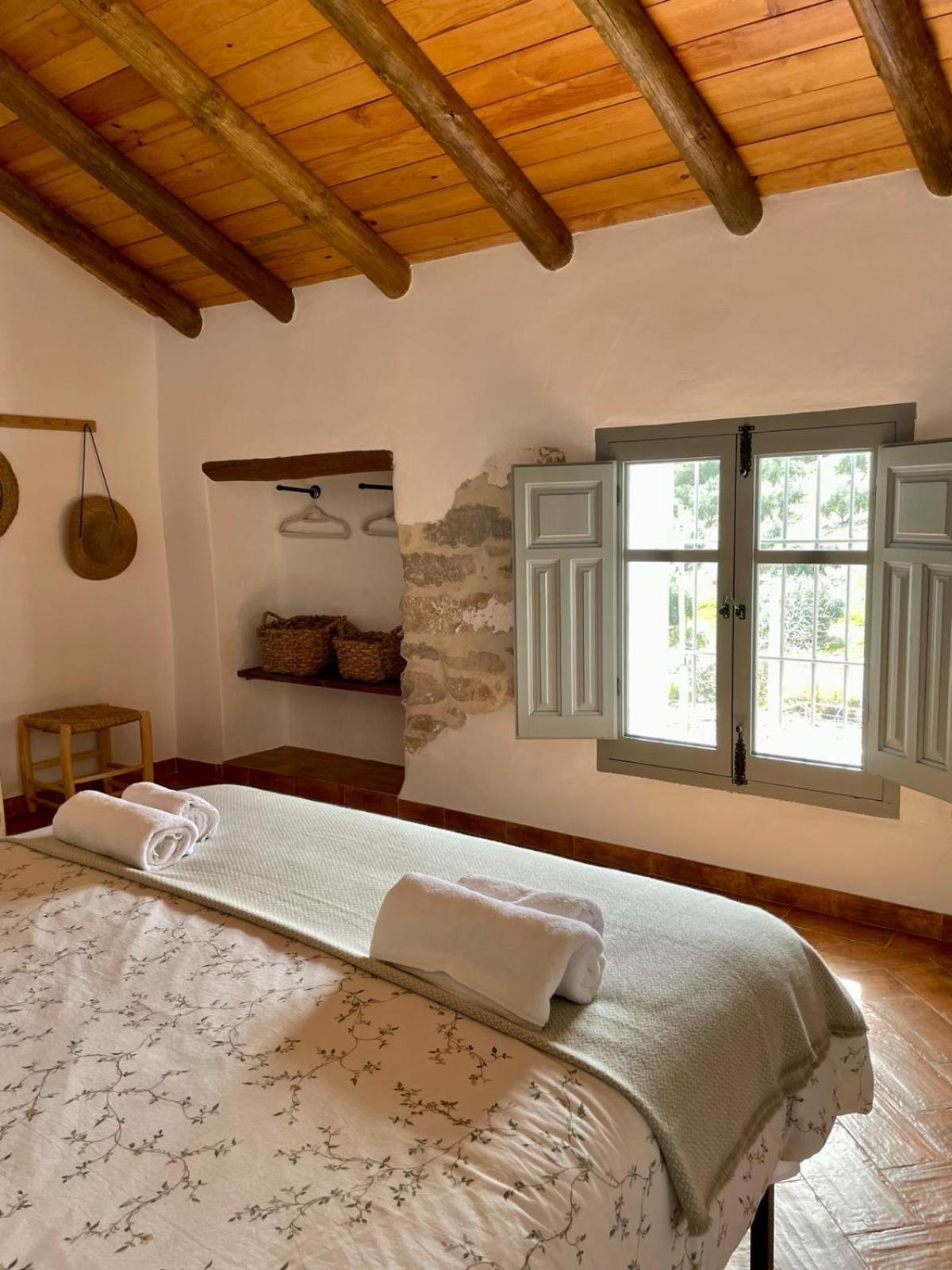 Cortijo Las Angosturas Montefrío Eksteriør billede
